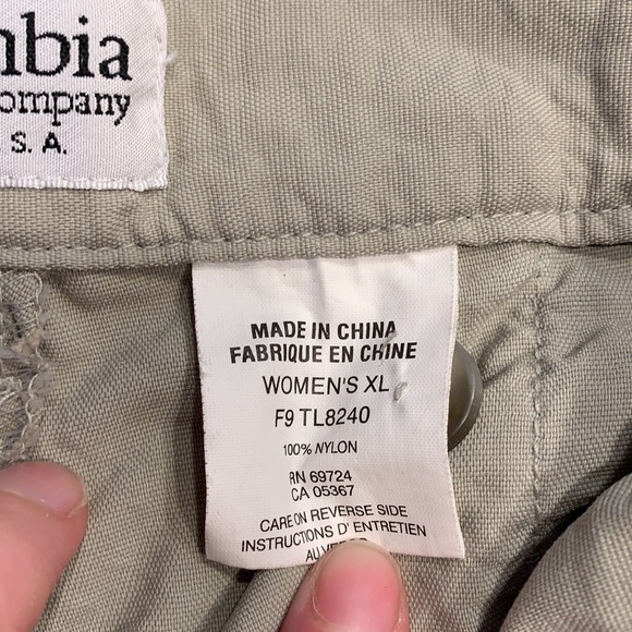 Ladies Columbia Outdoor Pants With Zip-Off Leg, Size XL - Picture 10 of 12